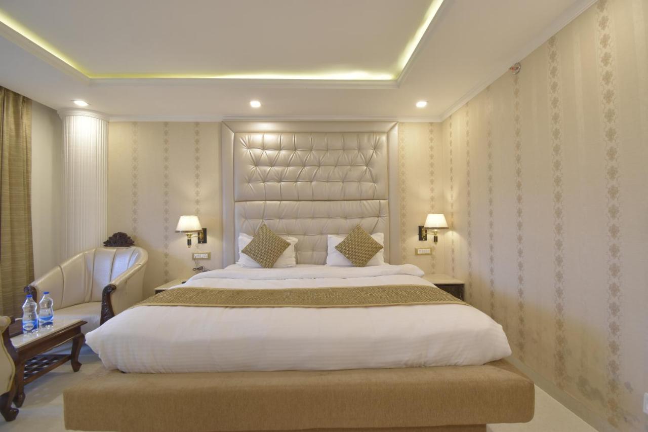 The Royal Castle Hot And Cold Centralized Hotel Dharamshala Luaran gambar